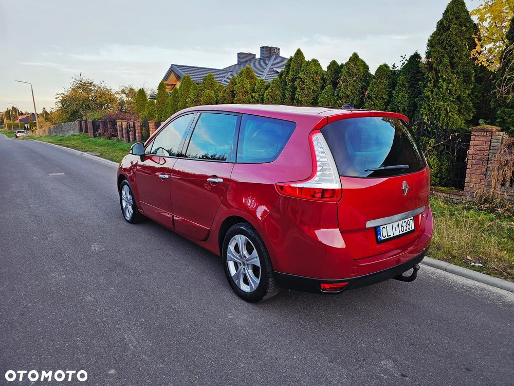 Renault Scenic 2.0 dCi Privilege - 6
