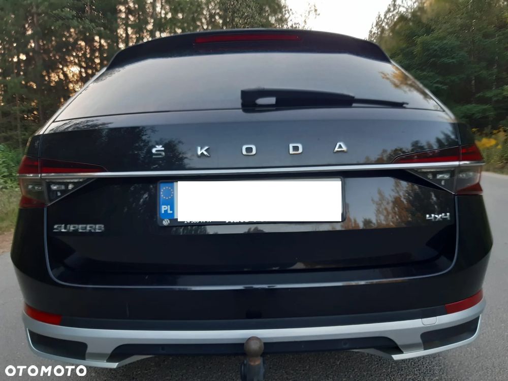 Skoda Superb 2.0 TDI SCR 4x4 Scout DSG - 6