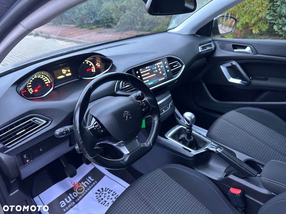 Peugeot 308 - 19