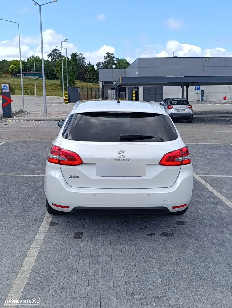Peugeot 308 SW 1.5 BlueHDi Style - 4