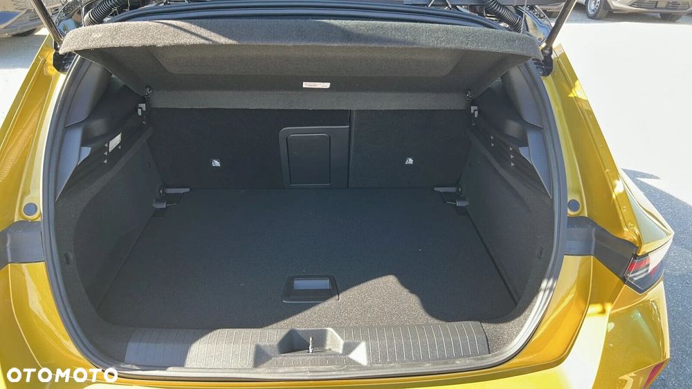 Opel Astra 1.2 T mHEV Ultimate eDTC - 17