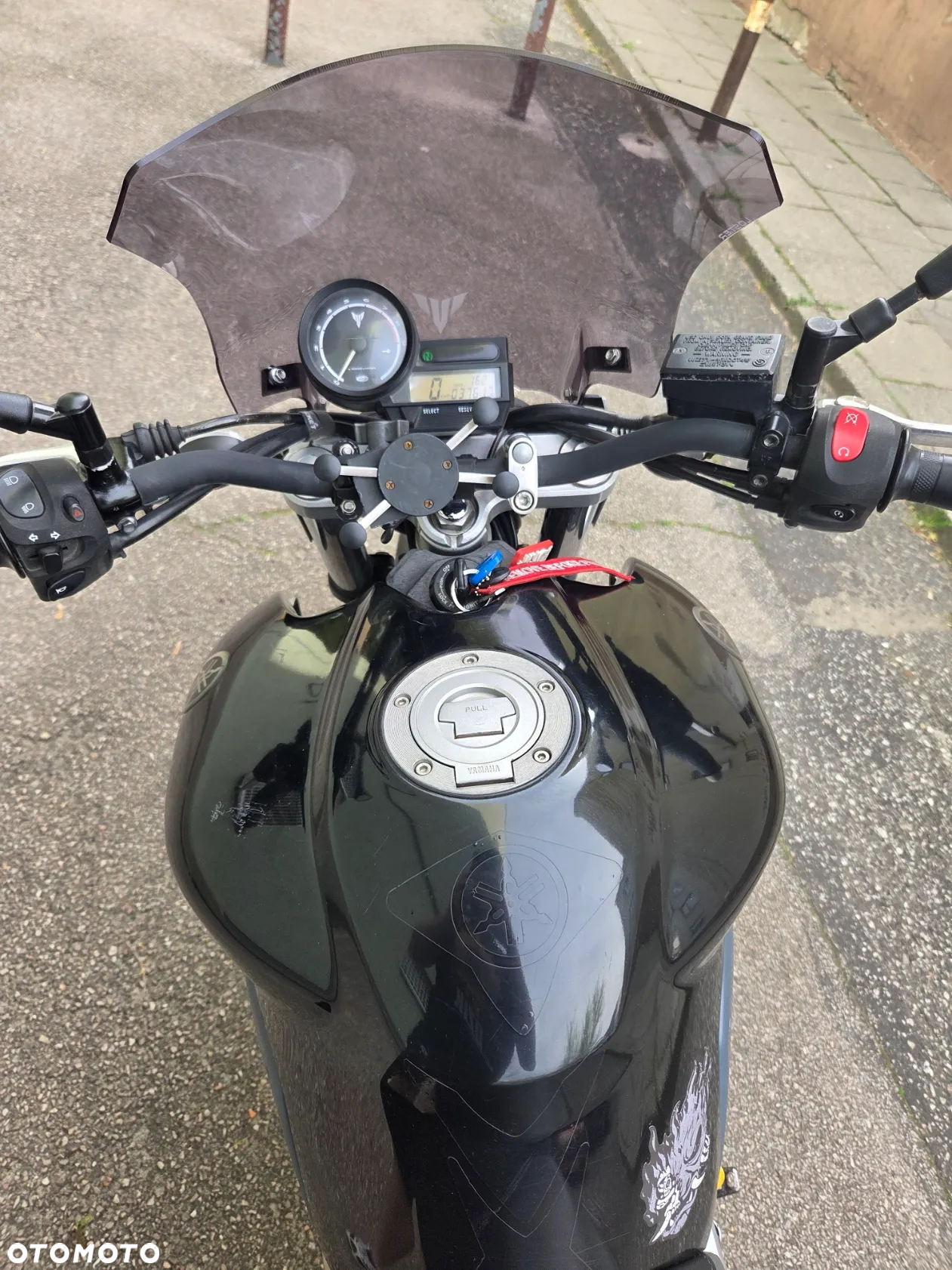 Yamaha MT - 7