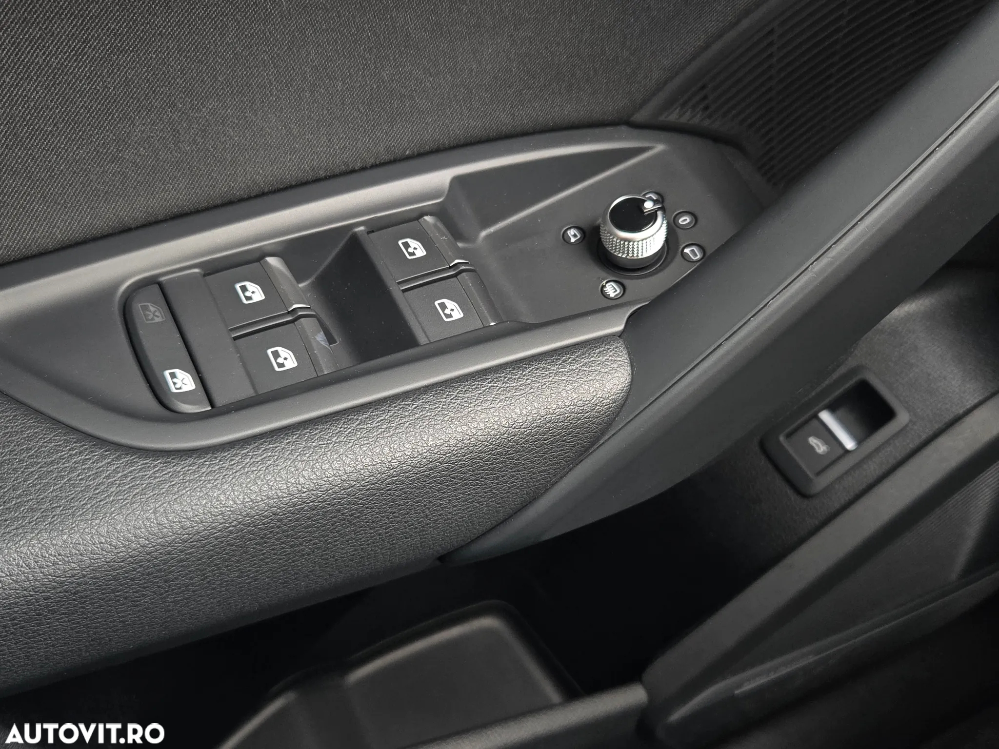 Audi Q5 40 TDI quattro S tronic sport - 23