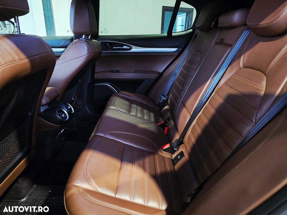 Alfa Romeo Stelvio 2.0 Turbo AWD AT8 Super - 20
