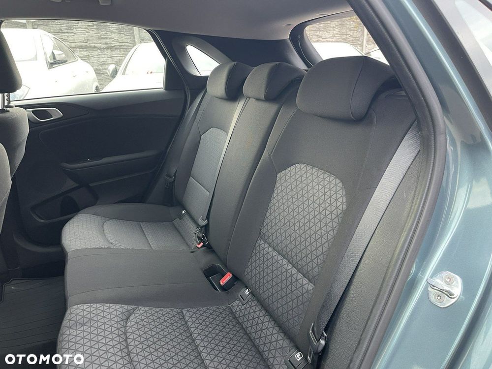 Kia Ceed 1.0 T-GDI 120 OPF Vision - 11