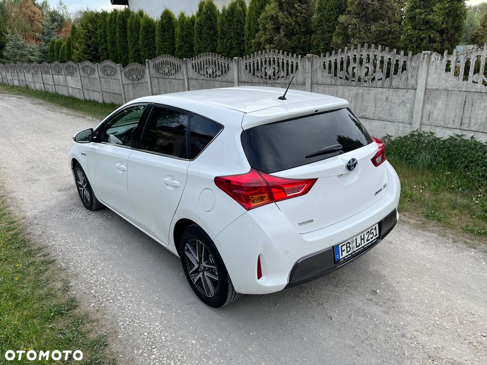 Toyota Auris 1.8 VVT-i Automatik START Edition - 30