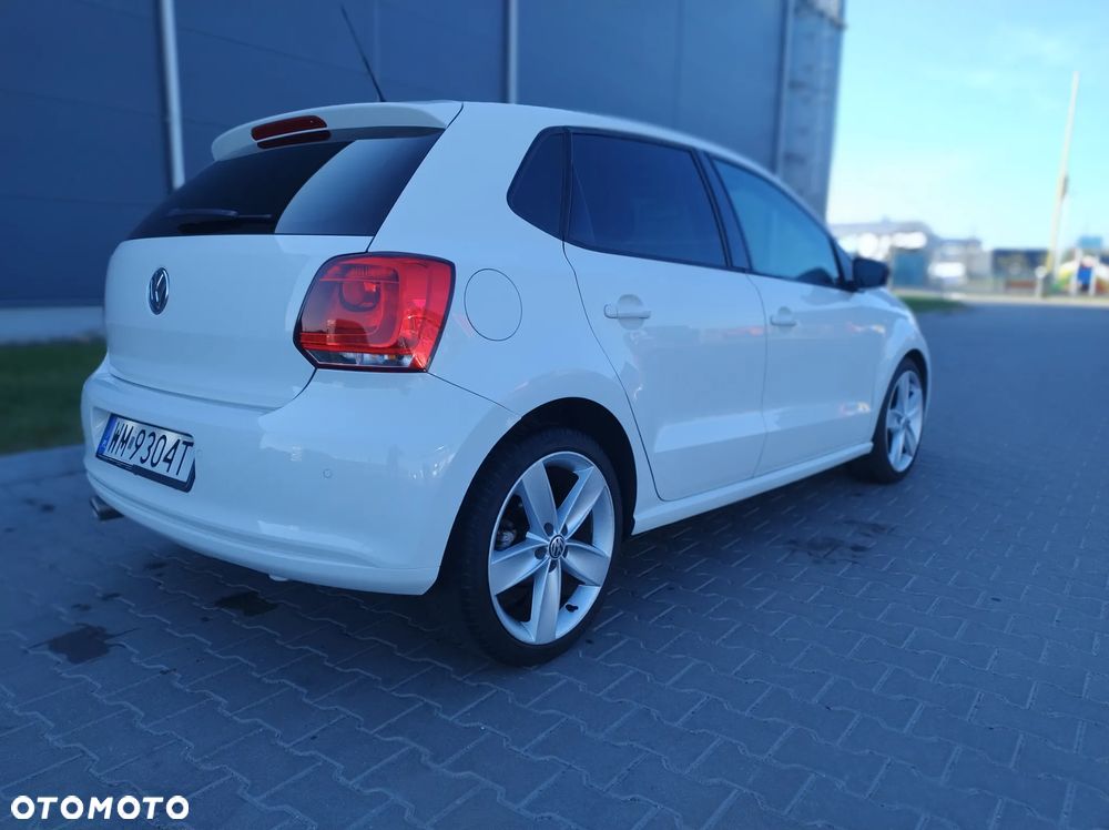 Volkswagen Polo 1.6 TDI Highline - 15