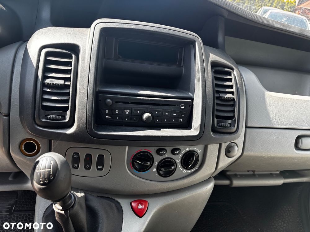 Renault Trafic - 20