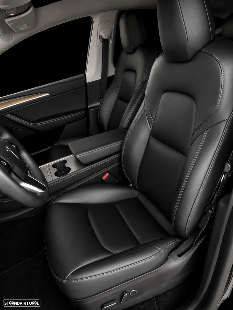 Tesla Model Y Long Range Dual Motor AWD - 15