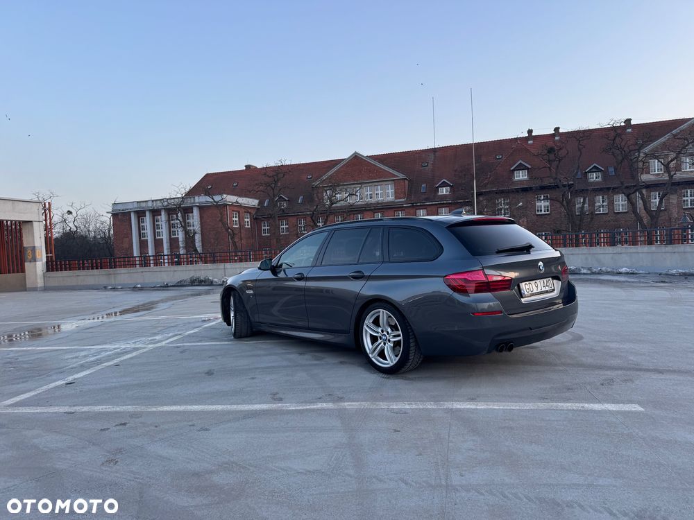 BMW Seria 5 530d Sport-Aut - 4