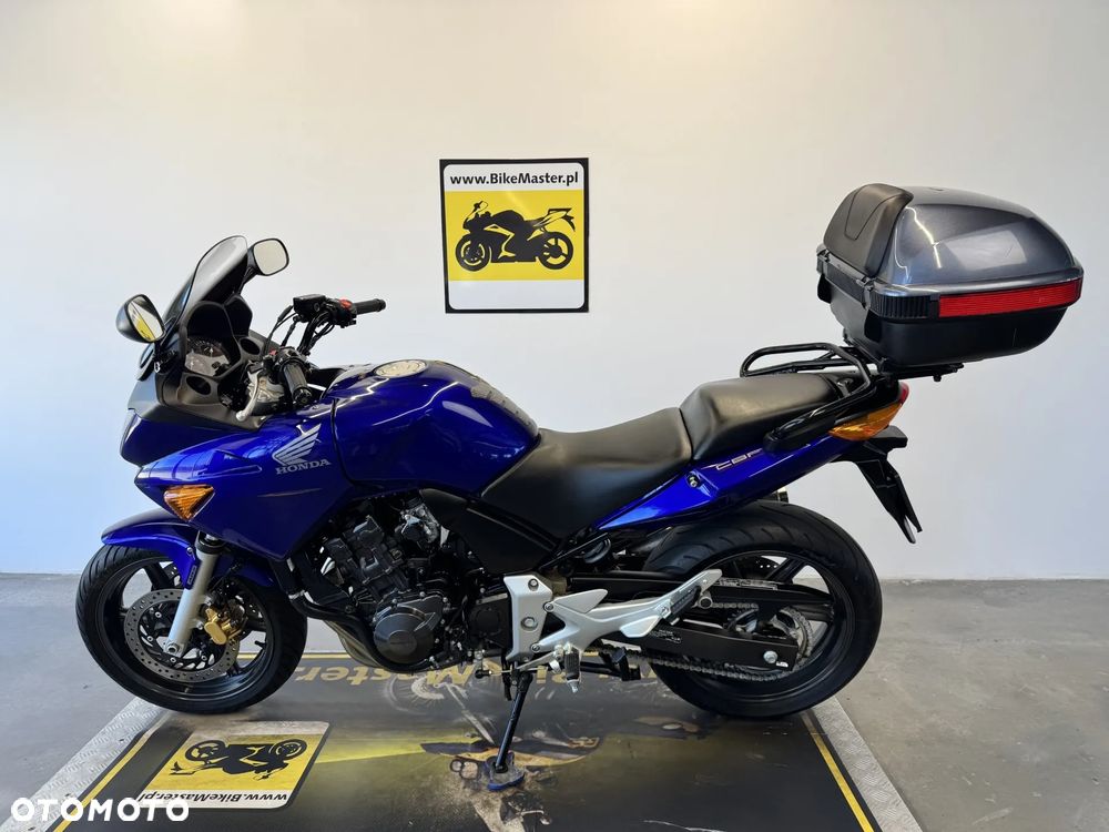 Honda CBF - 2