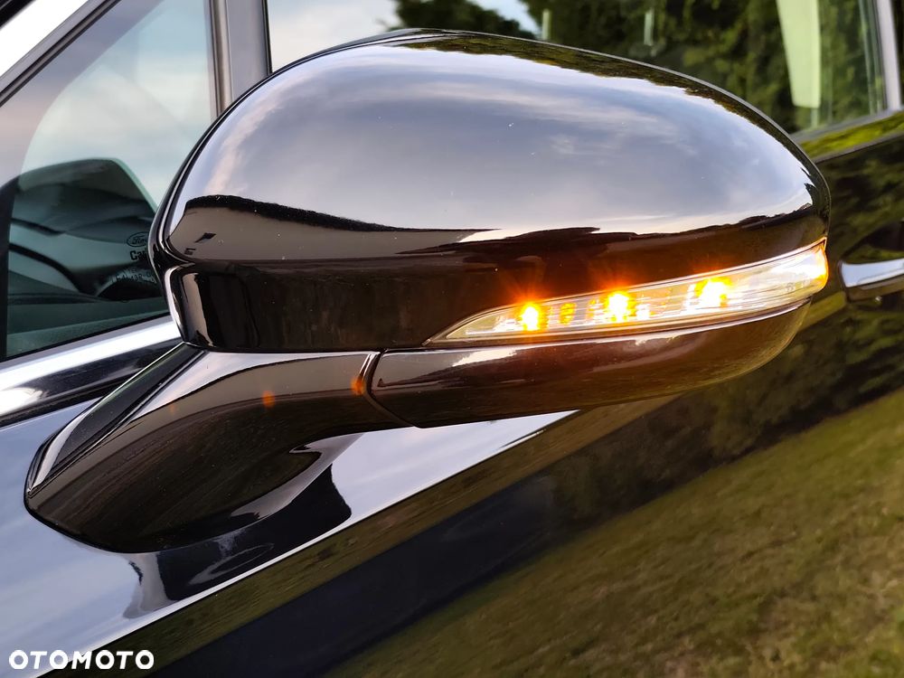 Ford Mondeo - 39
