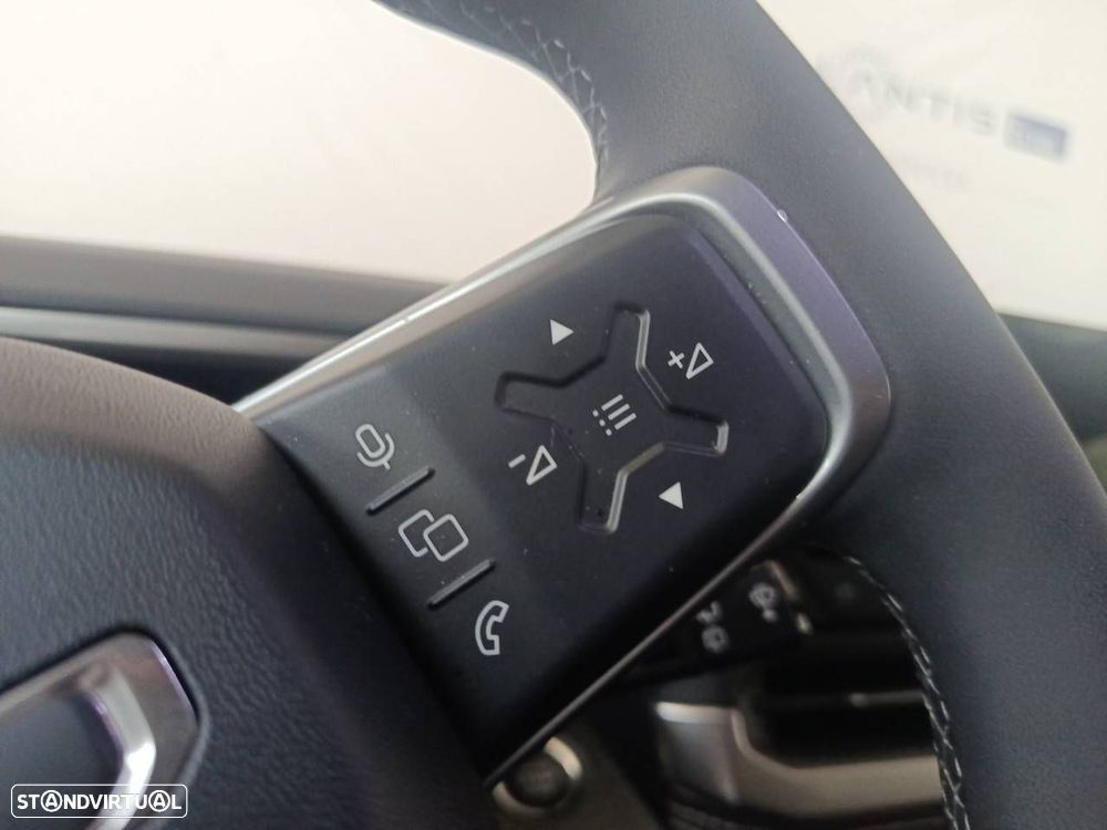 Jeep Compass 1.2 e-Hybrid Summit DCT6 - 17