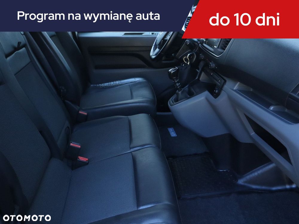 Opel vivaro - 9
