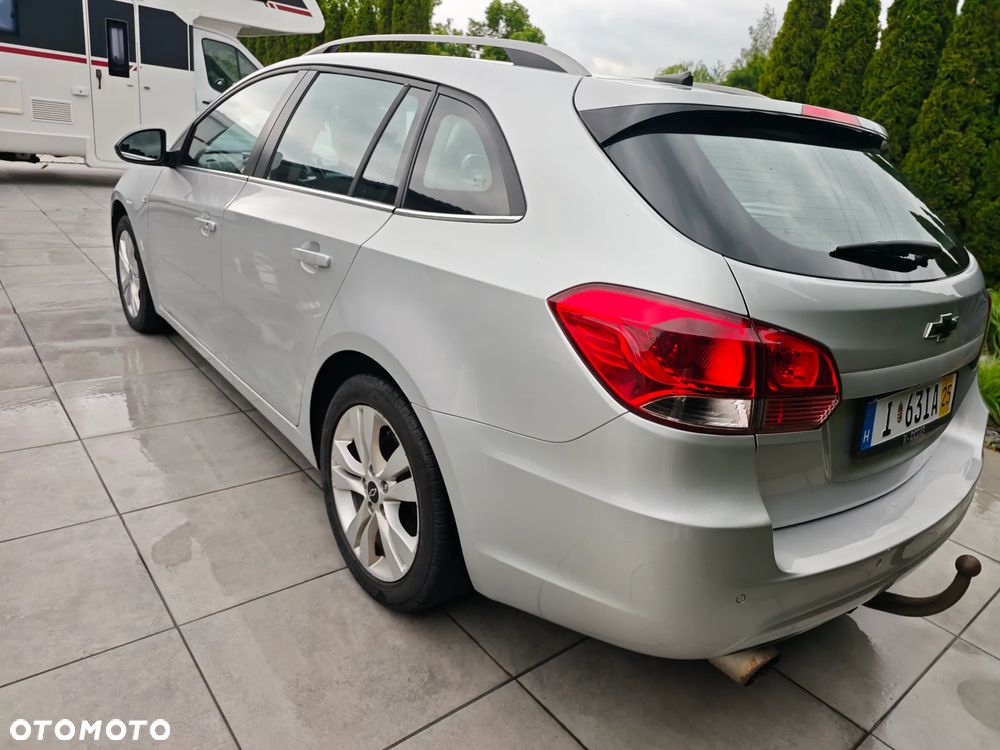 Chevrolet Cruze 1.7TD LT+ - 11
