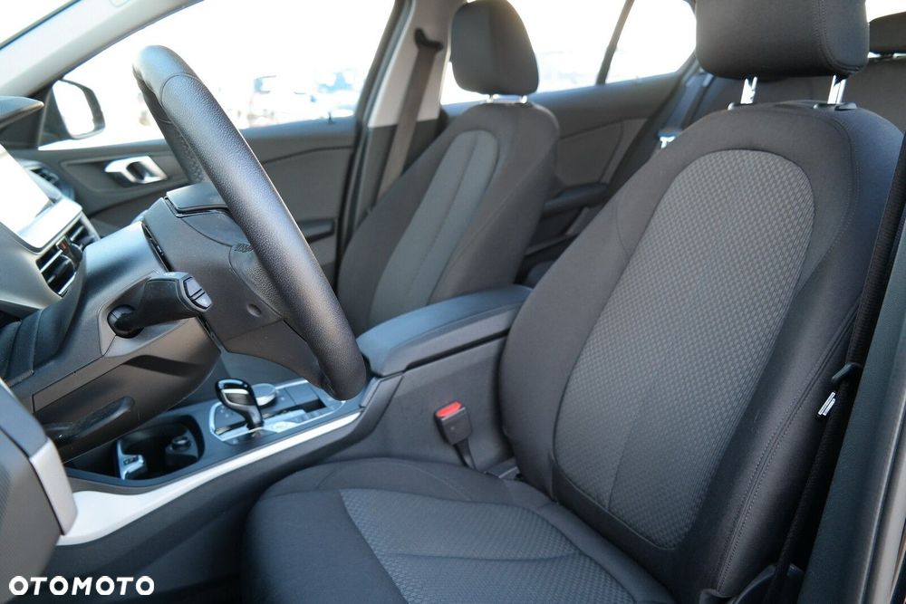 BMW Seria 1 - 15