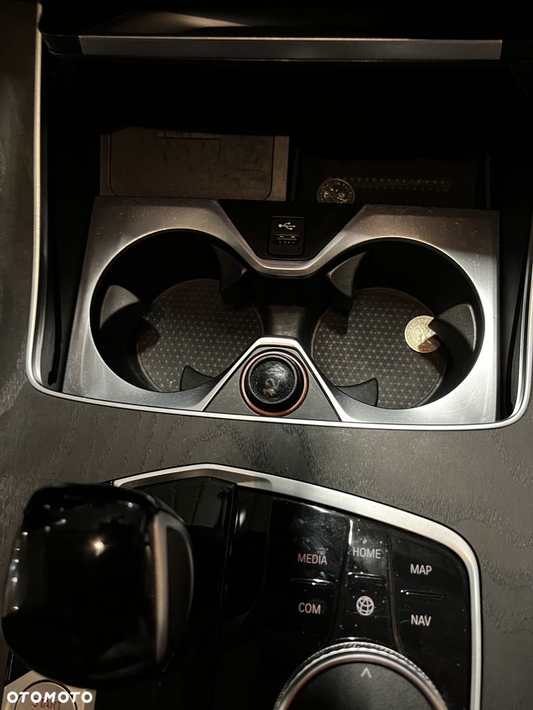BMW X7 - 36