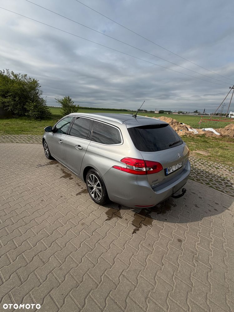 Peugeot 308 - 6