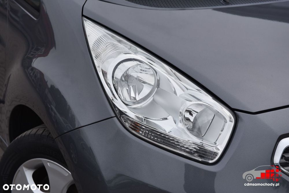 Kia Venga - 13