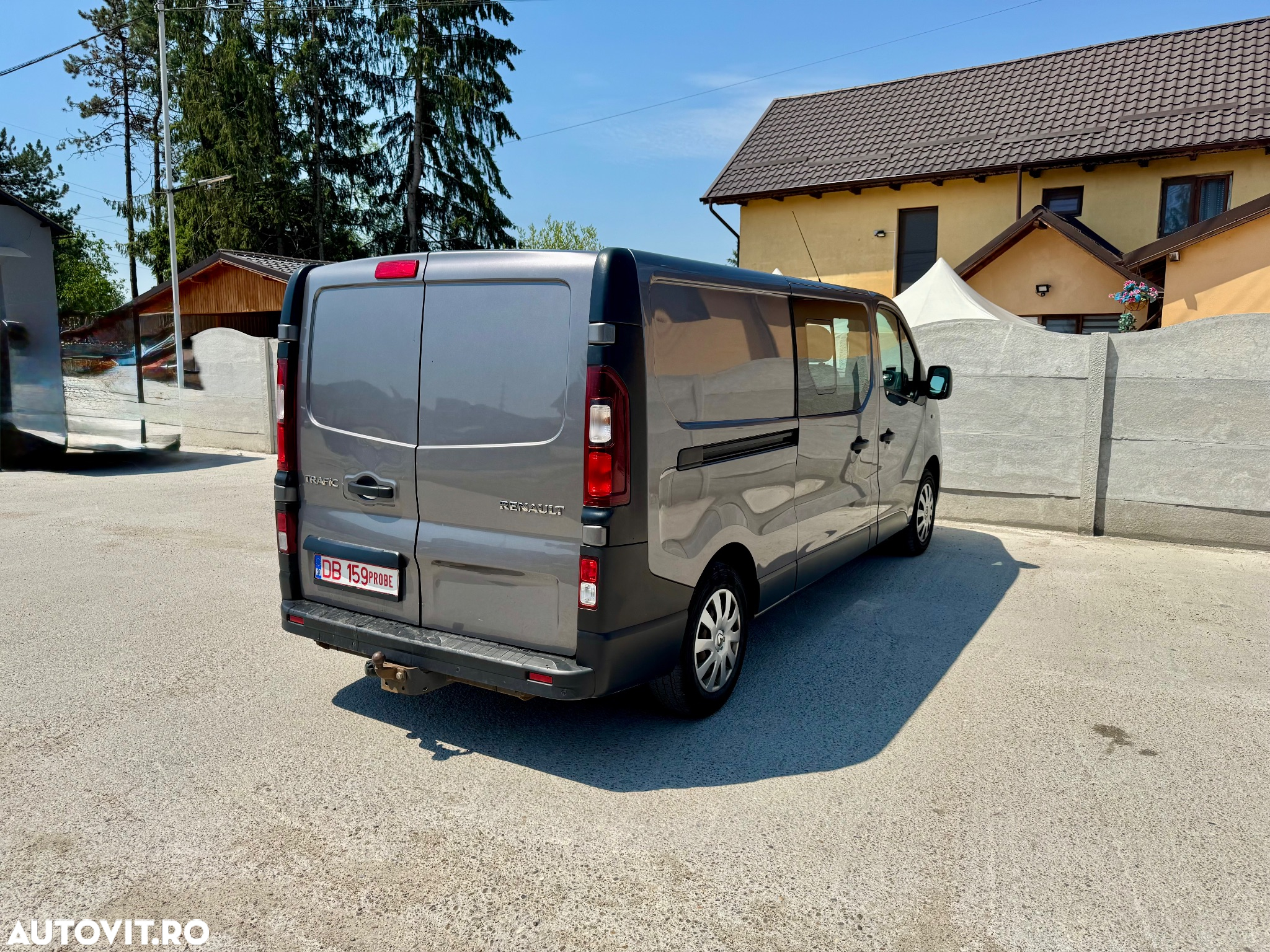 Renault Trafic ENERGY dCi 125 Grand Combi Authentique - 4