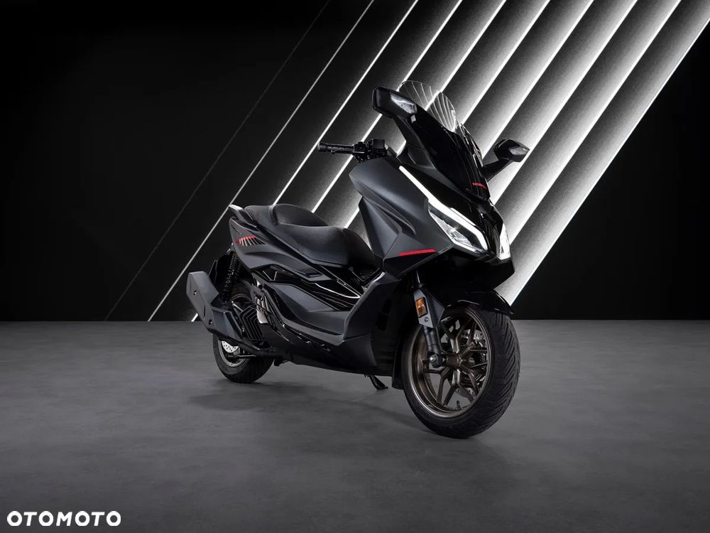 Honda NSS - 5