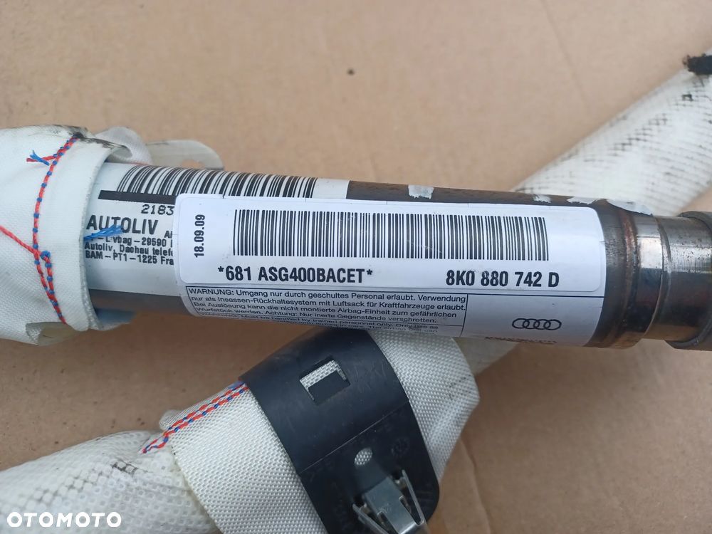 KURTYNA AIRBAG PRAWA A4 B8 8K0880742D - 2