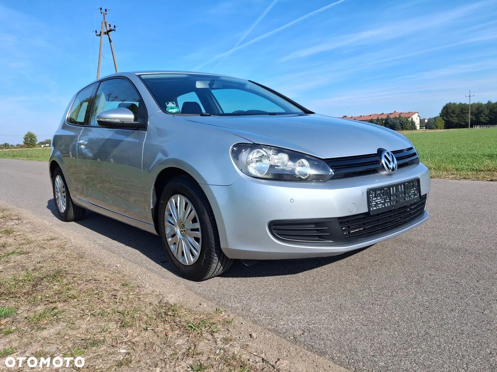 Volkswagen Golf - 2