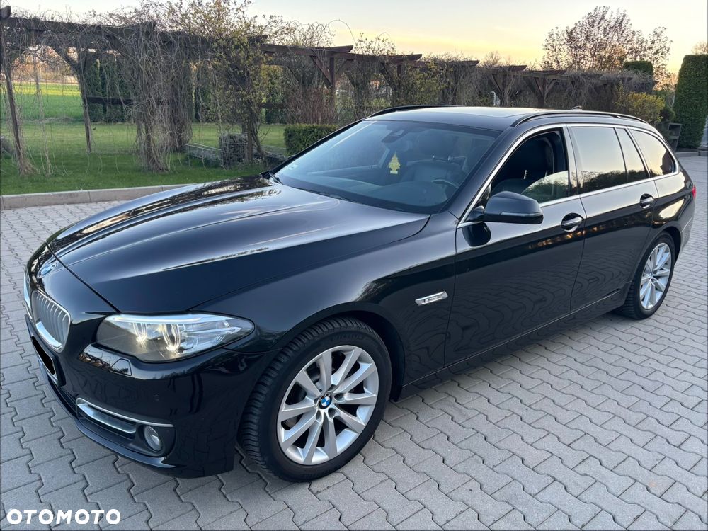BMW Seria 5 520d xDrive Luxury Line - 2