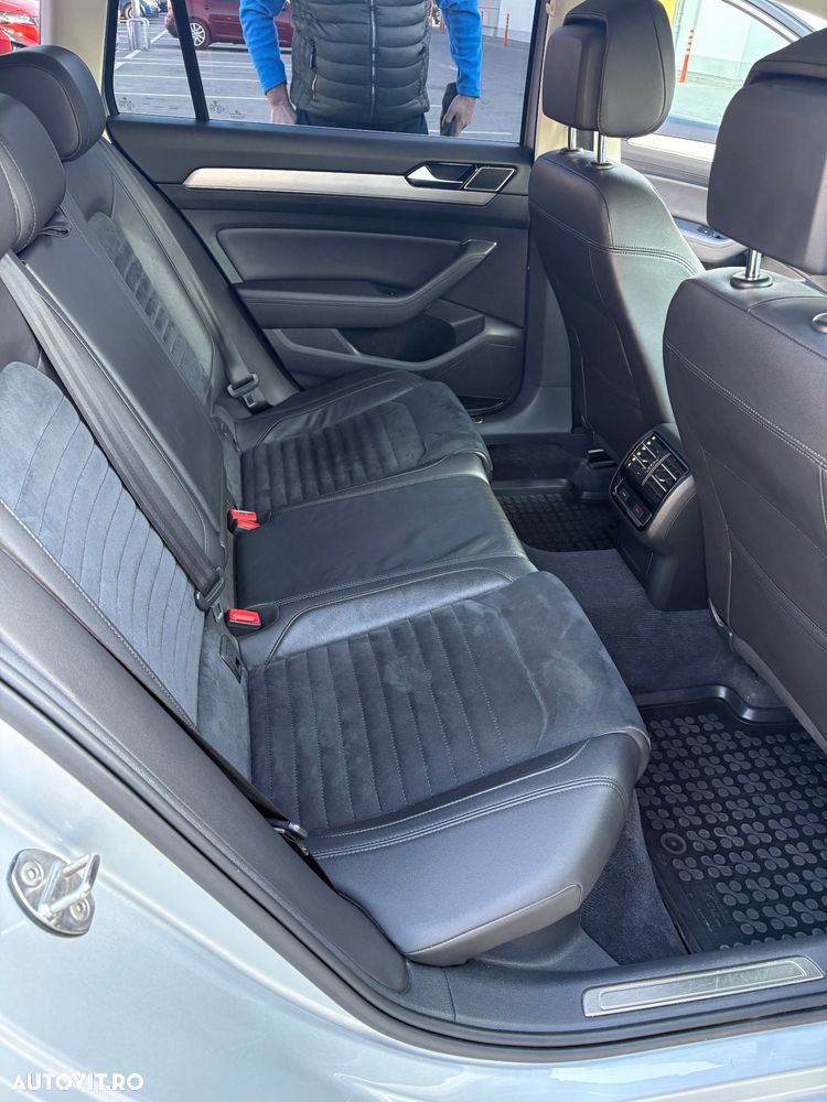 Volkswagen Passat 2.0 TDI DSG Highline - 8