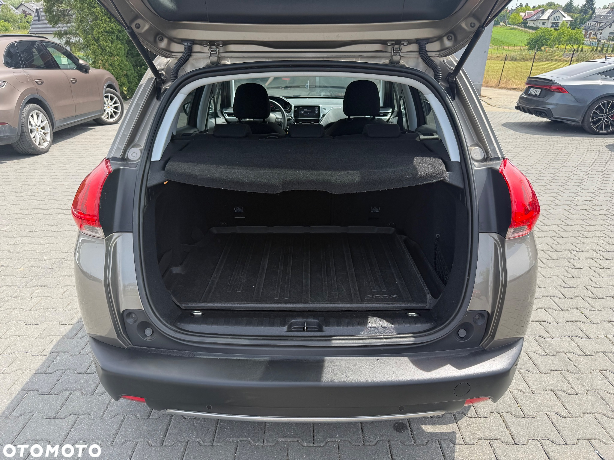 Peugeot 2008 1.2 Pure Tech Access EU6 - 18