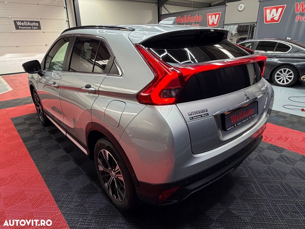 Mitsubishi Eclipse-Cross 1.5-litre 16-valve DOHC MIVEC 4X4 Invite+ Aut. - 6