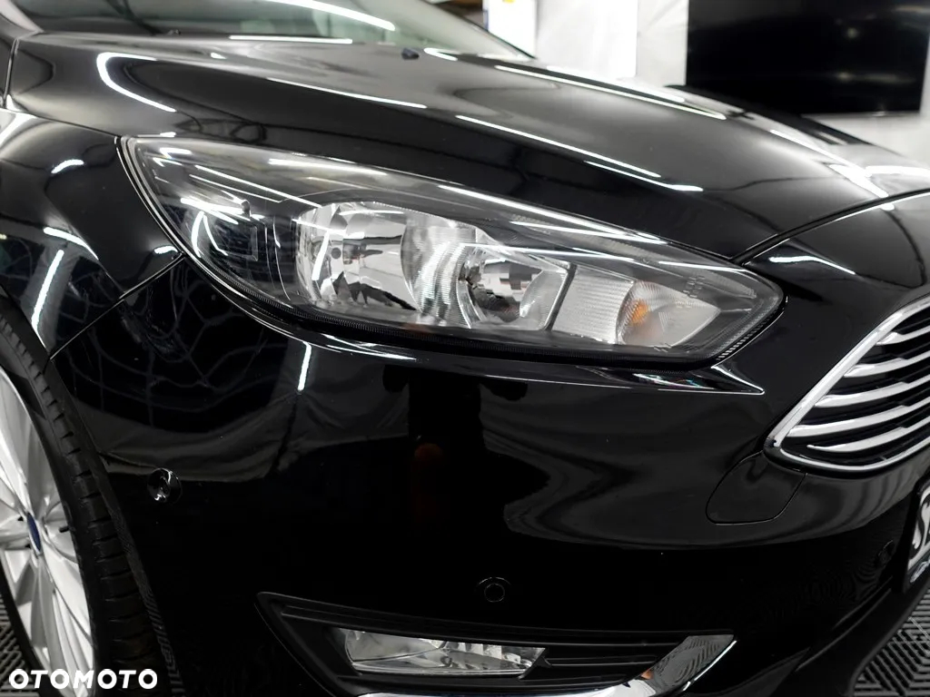 Ford Focus 1.5 EcoBoost Titanium - 29
