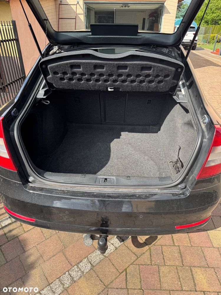Skoda Octavia 2.0 TDI DPF Ambition - 9