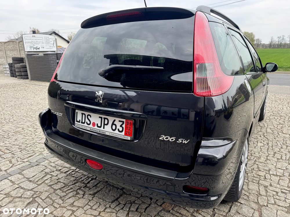 Peugeot 206 110 JBL - 14