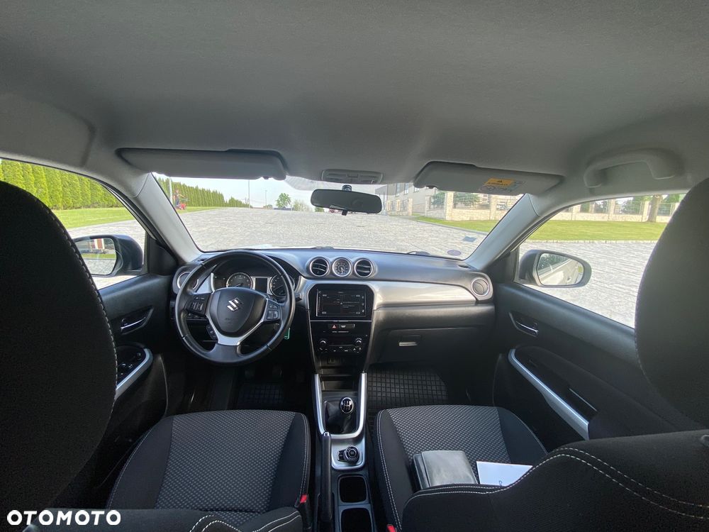 Suzuki Vitara 1.6 Premium 4WD - 6