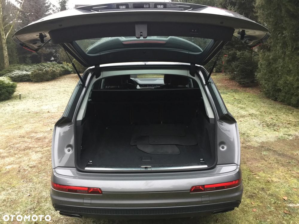 Audi Q7 - 22