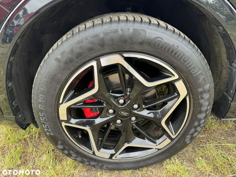 Ford Kuga - 23