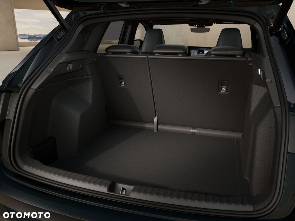 Audi Q4 e-tron - 11