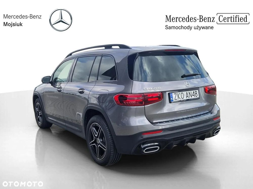 Mercedes-Benz GLB - 6