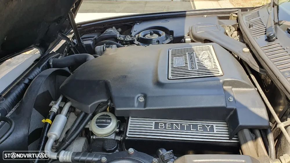 Bentley Azure 6.75 Turbo V8 - 30
