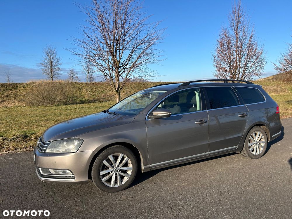 Volkswagen Passat 2.0 TDI Comfortline DSG - 1