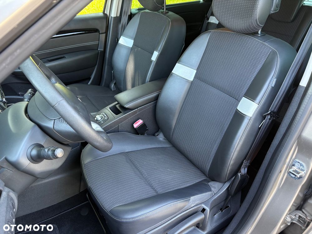Renault Scenic 1.5 dCi Expression - 14