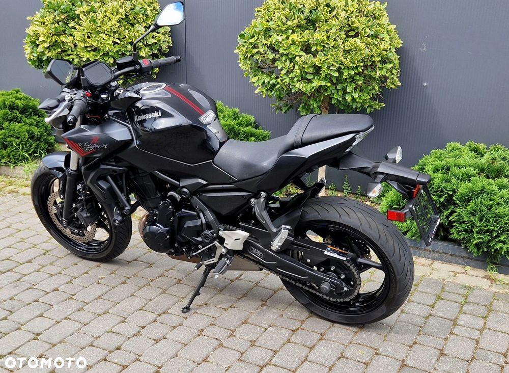 Kawasaki Z 650 - 6