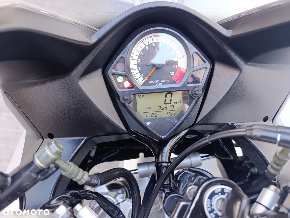 Suzuki SV - 19