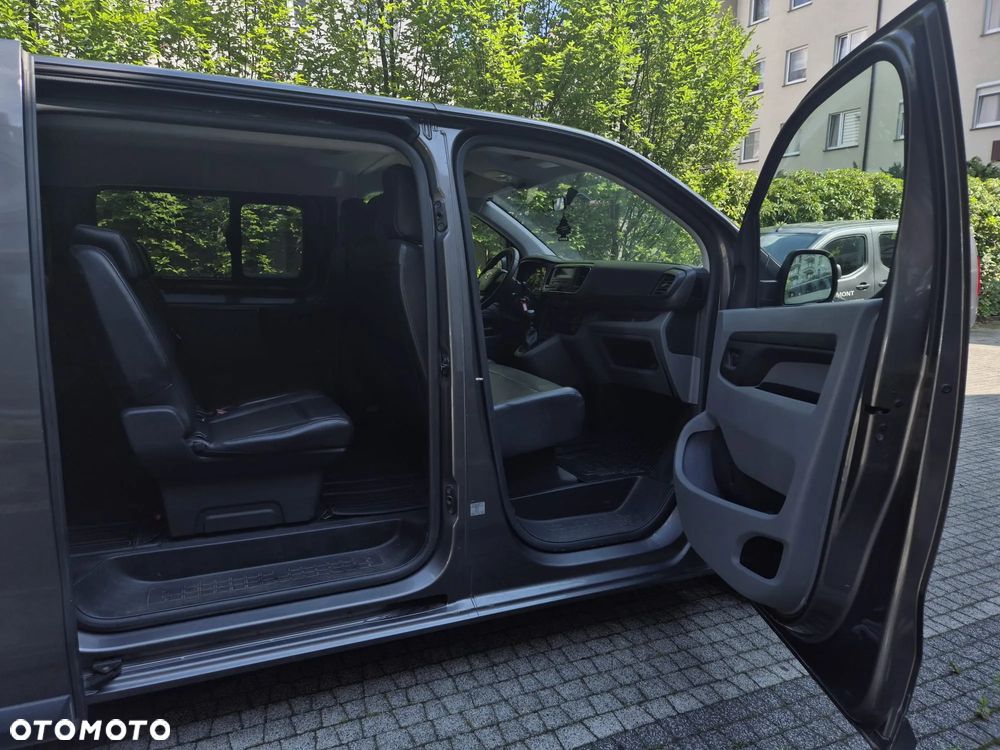 Toyota ProAce Kombi 2.0 D-4D Long 2,8t - 7