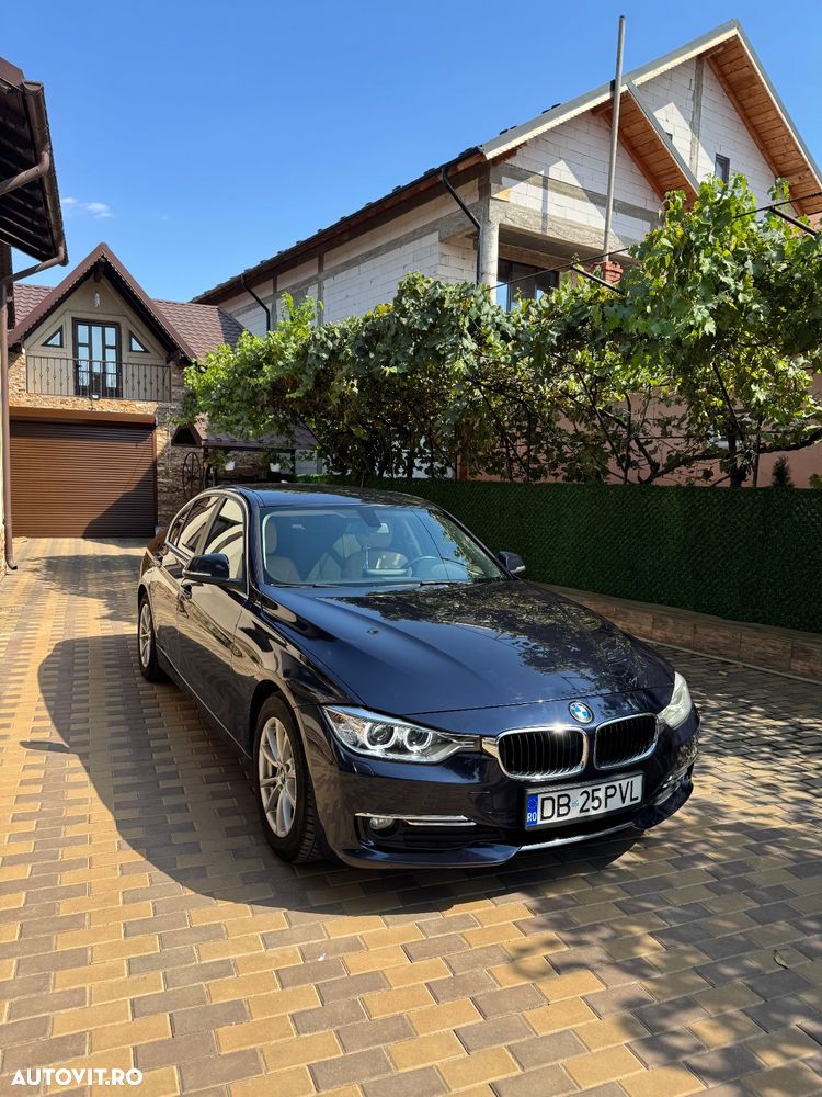 BMW Seria 3 320d EfficientDynamics Edition - 3