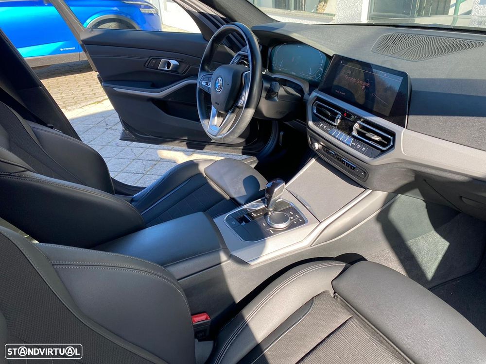 BMW 320 e Corporate Edition Auto - 14