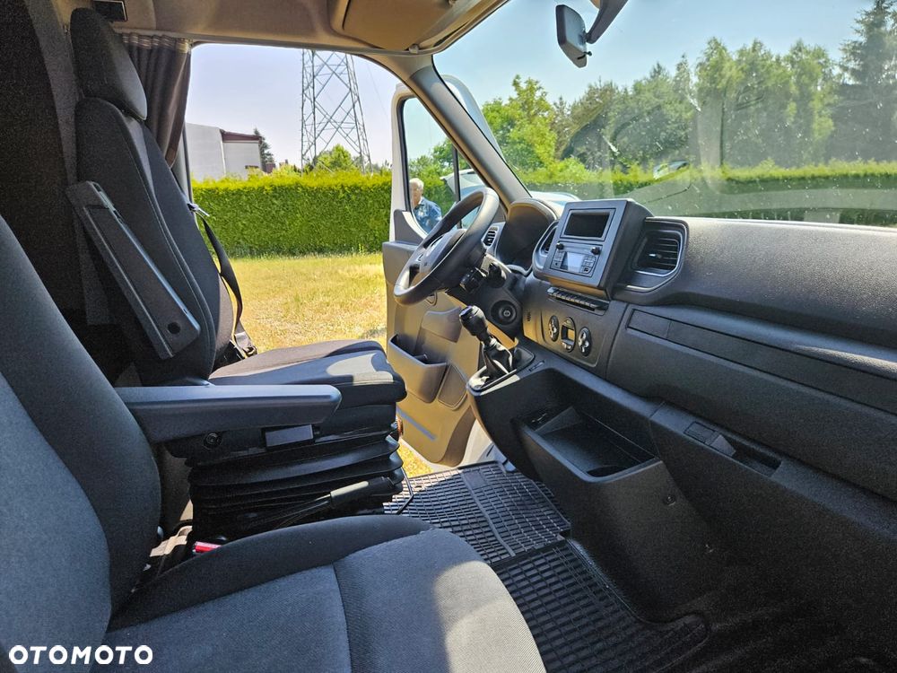 Renault Master - 15