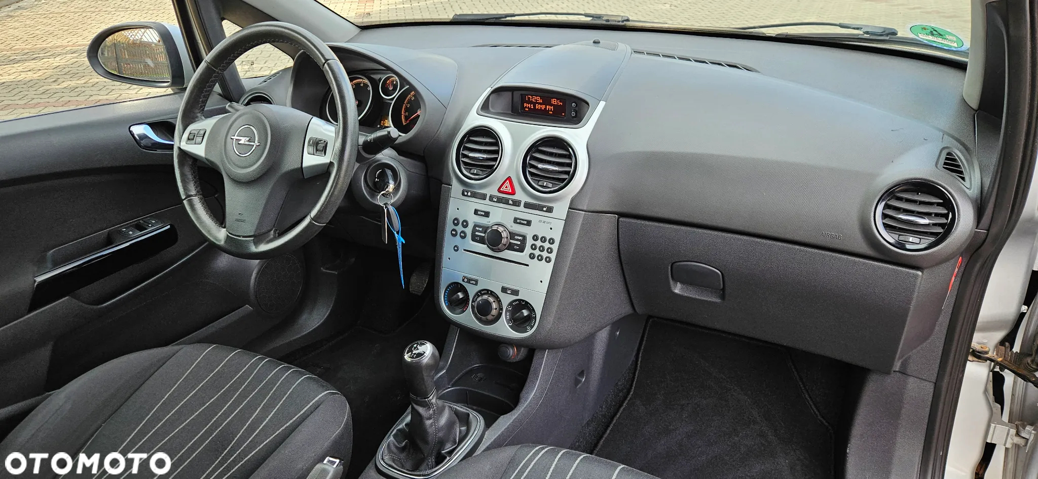 Opel Corsa - 14