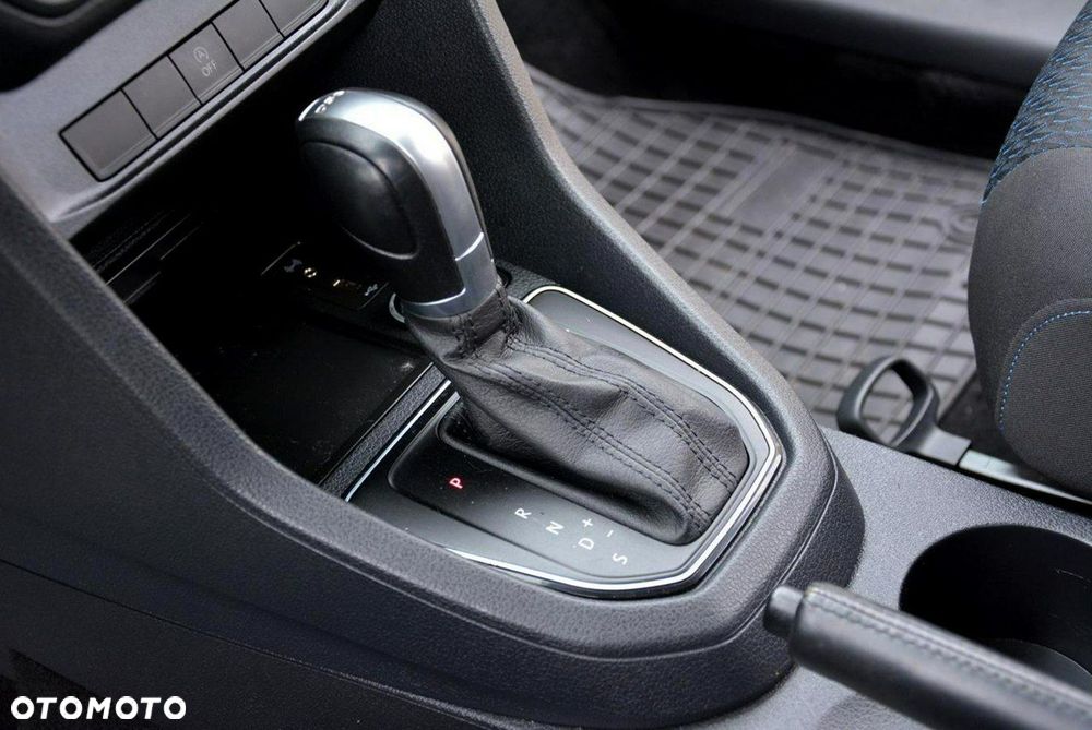 Volkswagen Caddy - 27